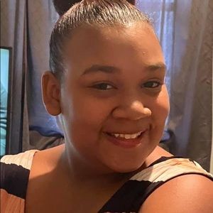 Meet your Posher, Natayah